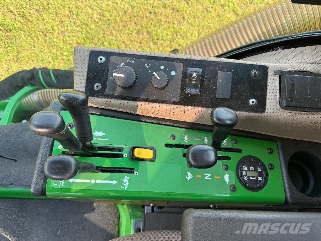 John Deere 1585 Kosiarki do muraw
