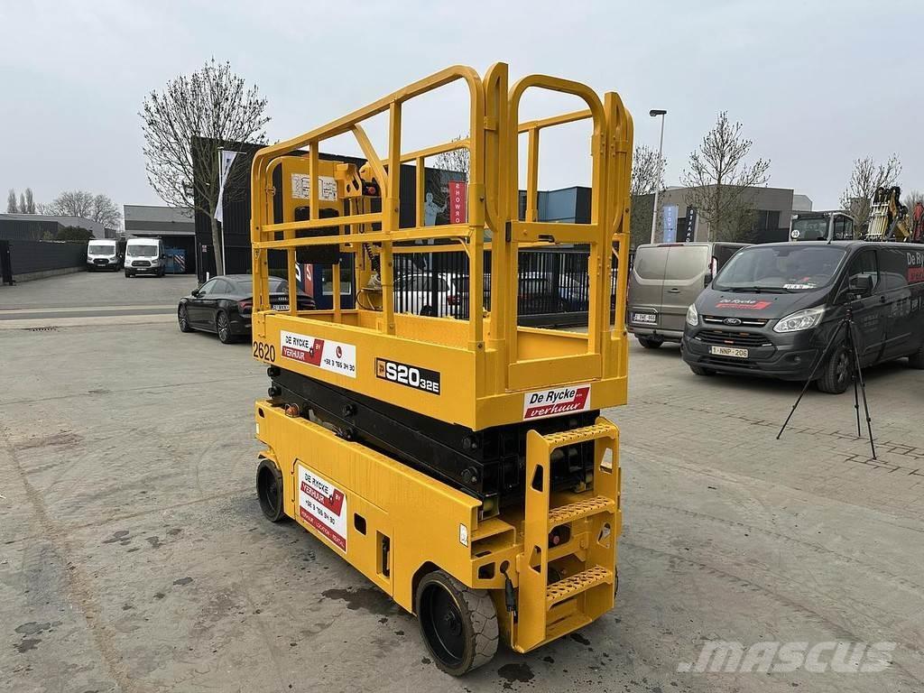JCB S2032E Inne podnośniki