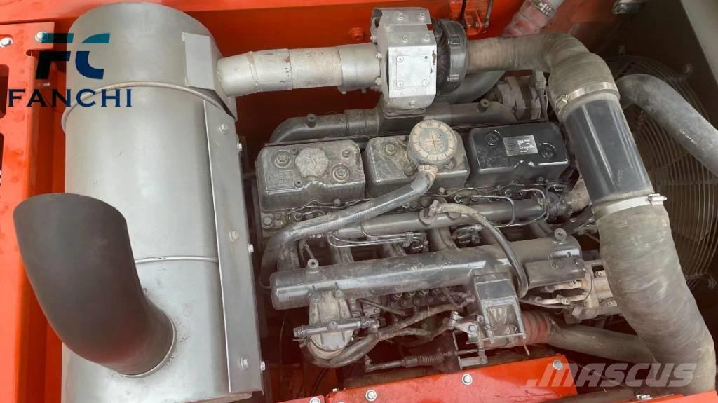Doosan DX 300 LC LR Koparki gąsienicowe