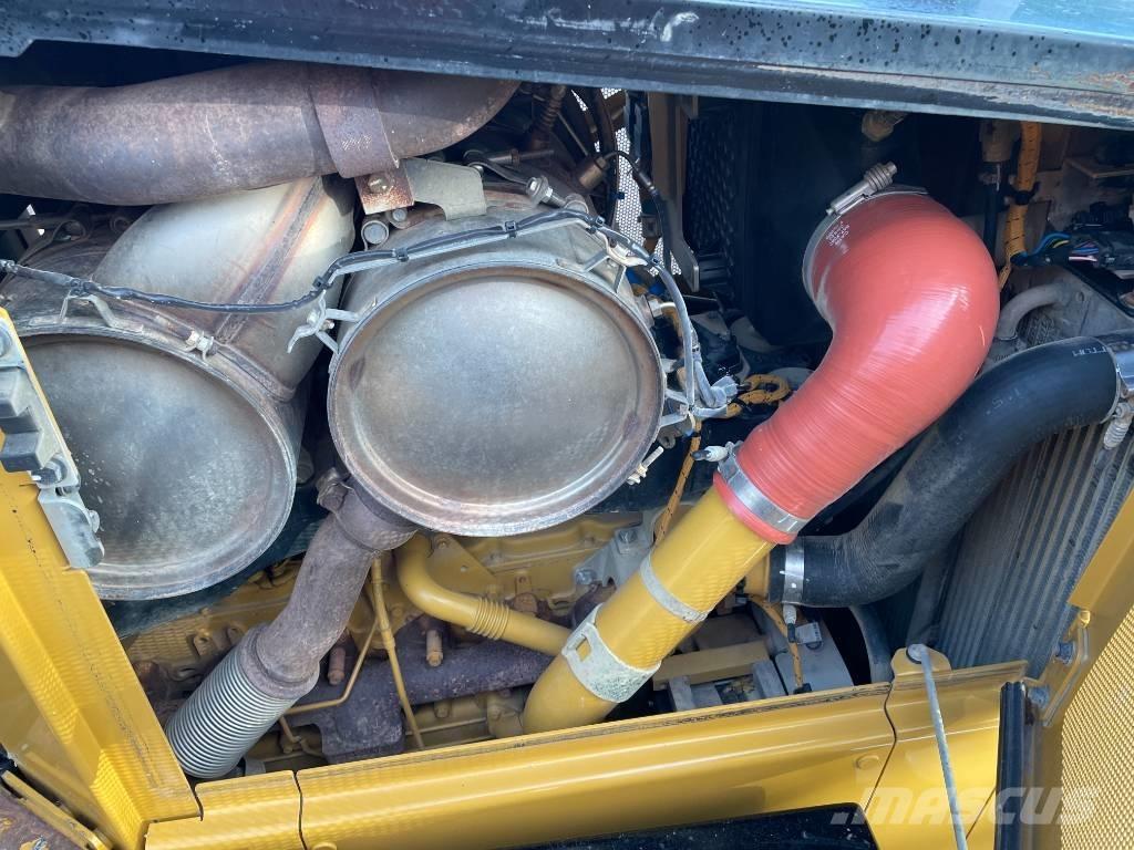 CAT D 5 LGP Spycharki gąsienicowe