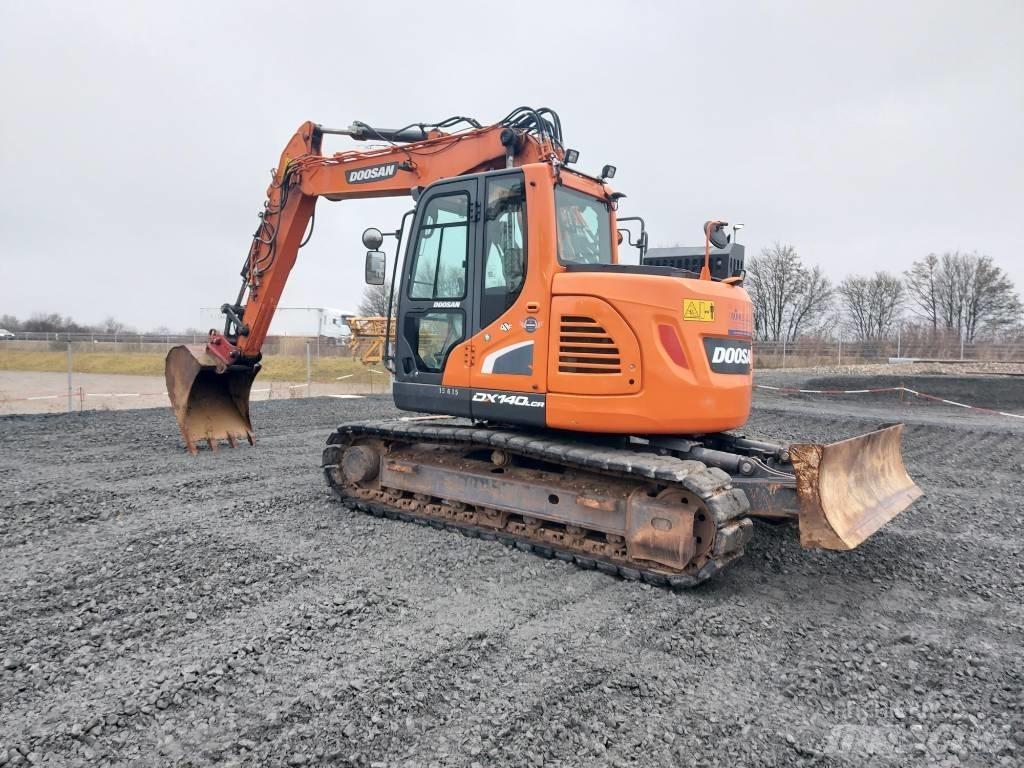 Develon DX 140 LCR-5 Koparki gąsienicowe