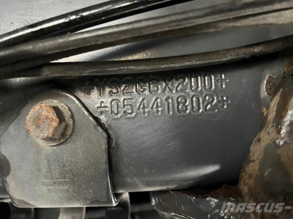 Scania G450 6x2*4 Samochody ciężarowe ze skrzynią zamkniętą