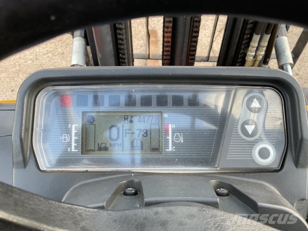 CAT DP 25 NT Wózki Diesla