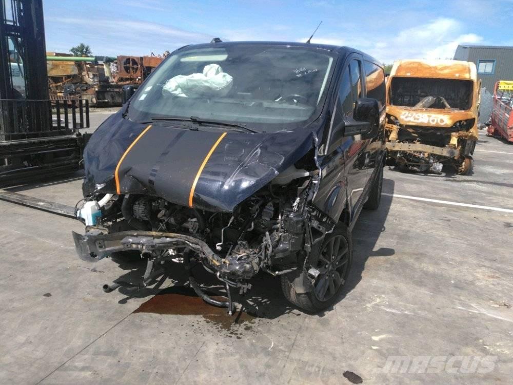 Ford TRANSIT CUSTOM Samochody dostawcze ze skrzynią zamkniętą