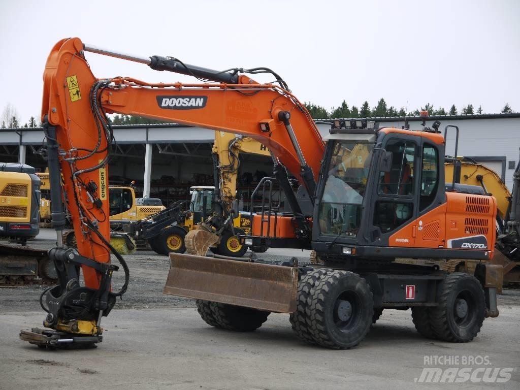 Doosan DX 170 W-5 Koparki kołowe
