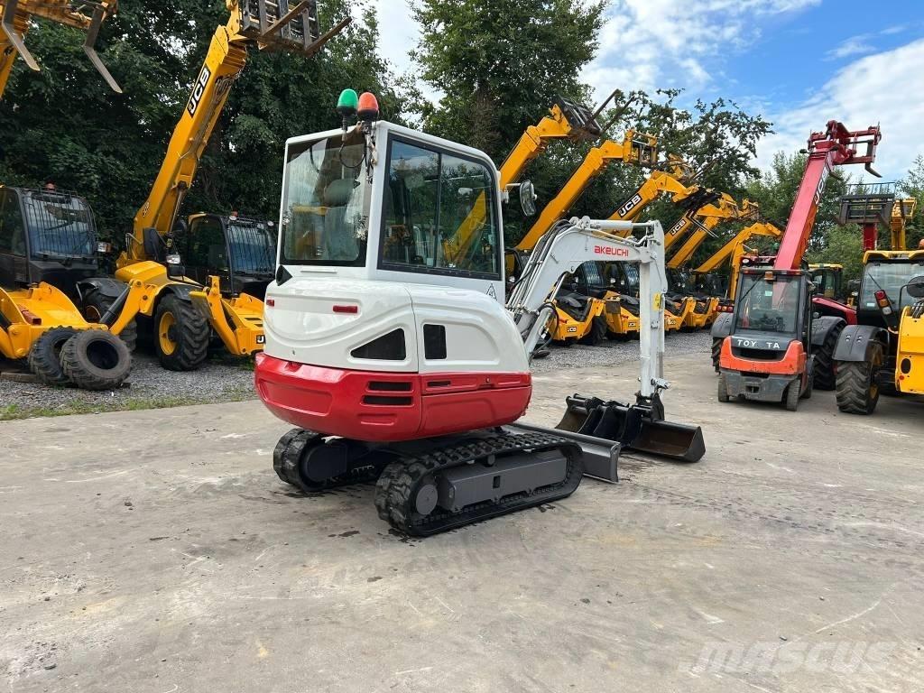 Takeuchi TB 230 Minikoparki