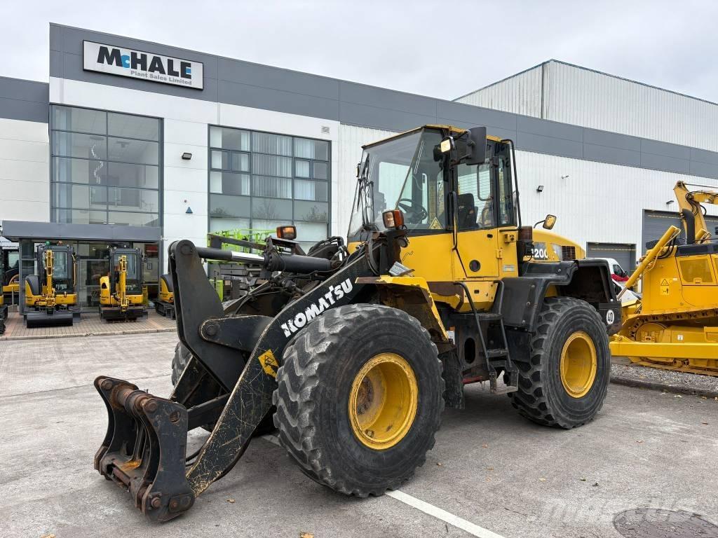 Komatsu WA200-6 Ładowarki kołowe
