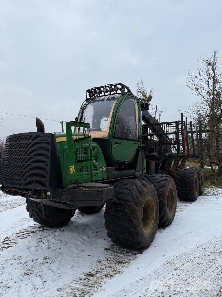 John Deere 1210 E Forwardery