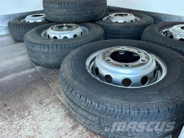 Iveco Daily Busy / Vany