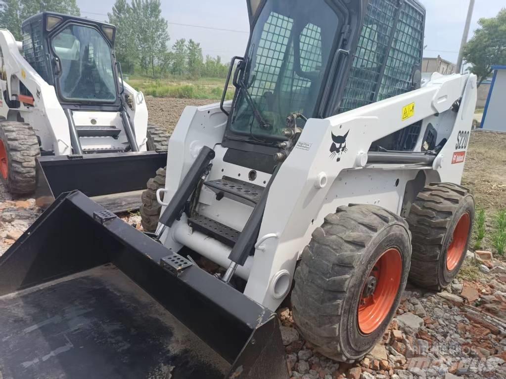 Bobcat S 220 Ładowarki burtowe