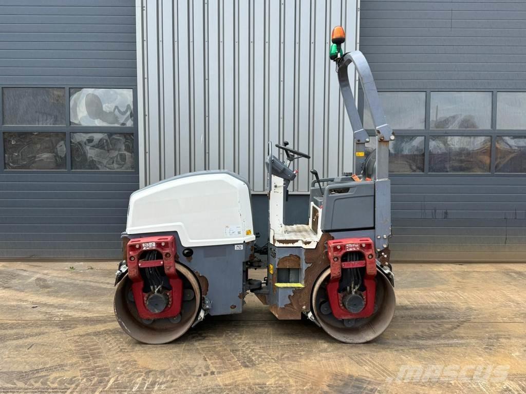 Dynapac CC1200 Walce dwubębnowe