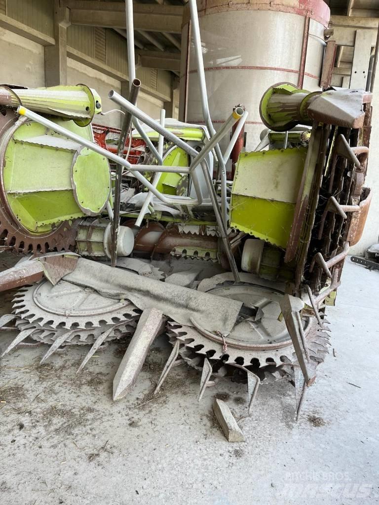 CLAAS RU 600 Sieczkarnie samojezdne