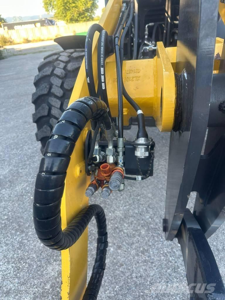 New Holland W 80 C Ładowarki kołowe