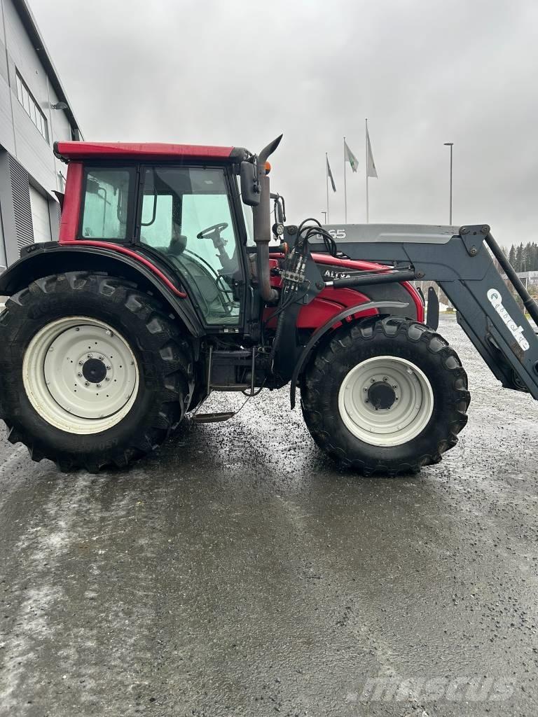 Valtra N141 Advance Ciągniki rolnicze