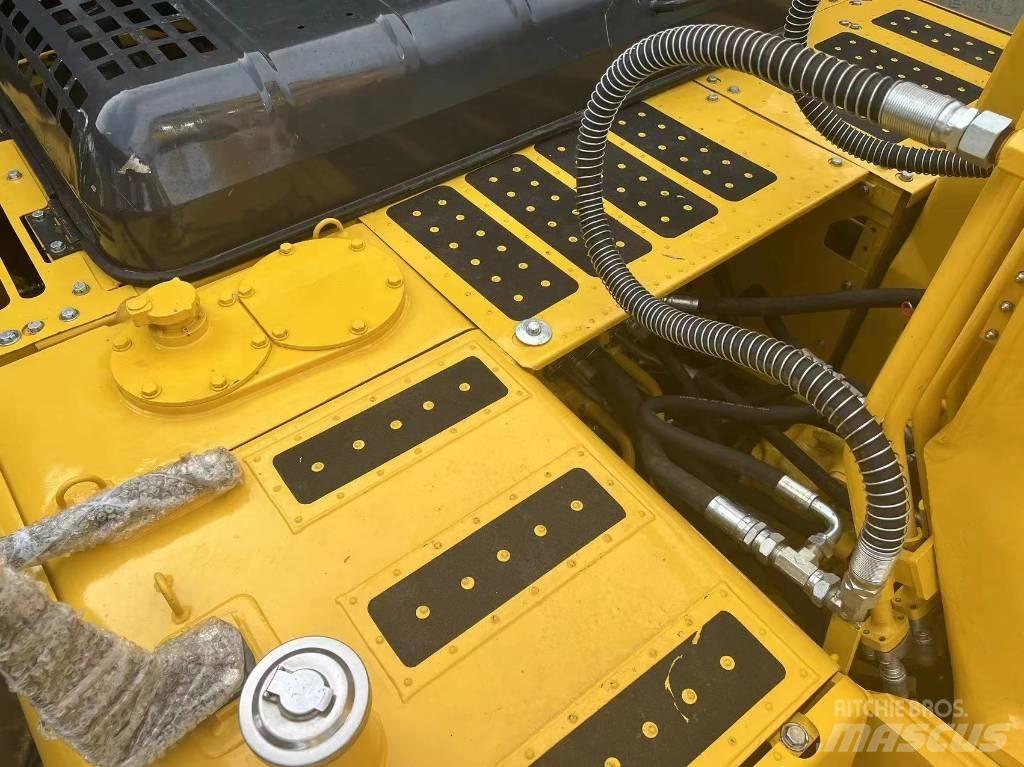 Komatsu PC 130 Koparki gąsienicowe