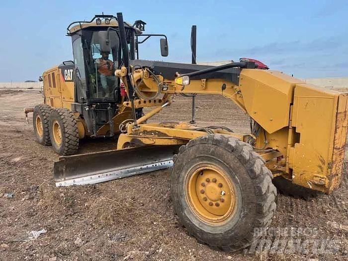CAT 140M2 Równiarki