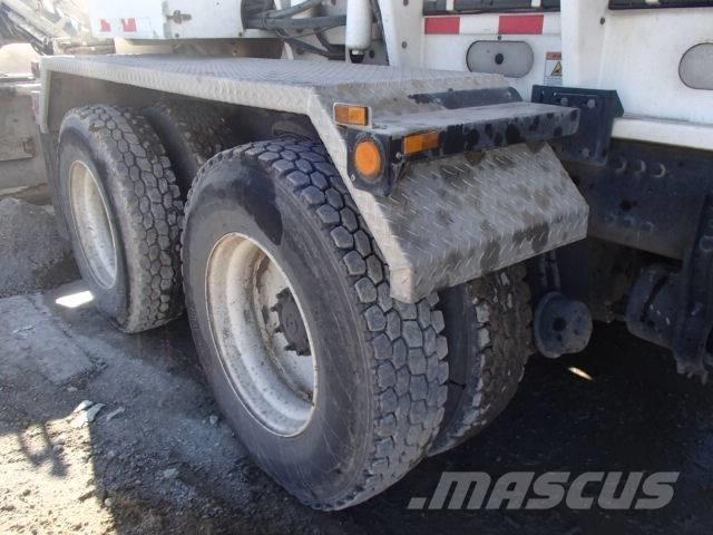 Freightliner 108 SD Inne