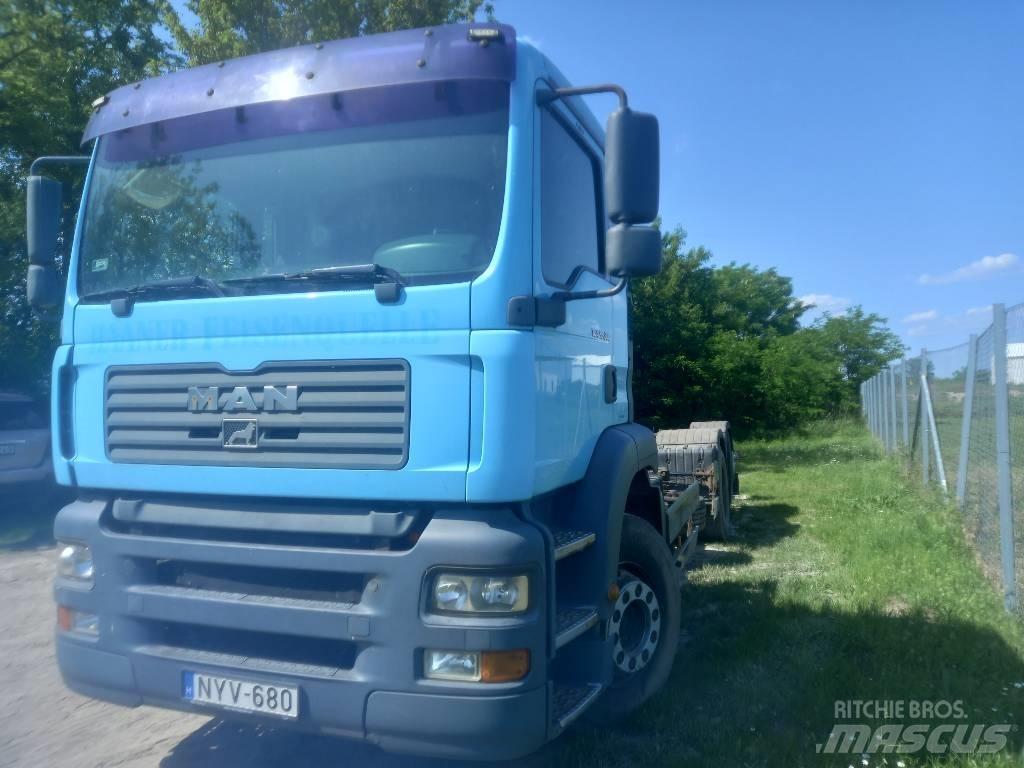 MAN 26.363 FNLC Pojazdy pod zabudowę