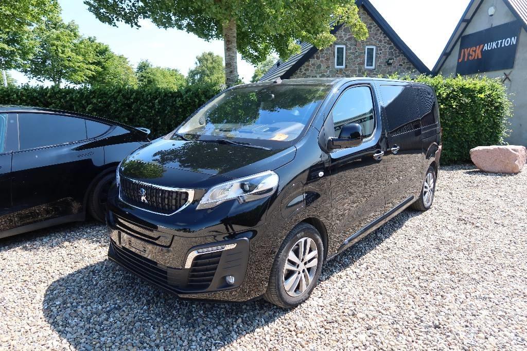 Peugeot E-Traveller Samochody osobowe