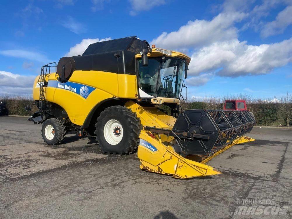 New Holland CX 780 Kombajny zbożowe