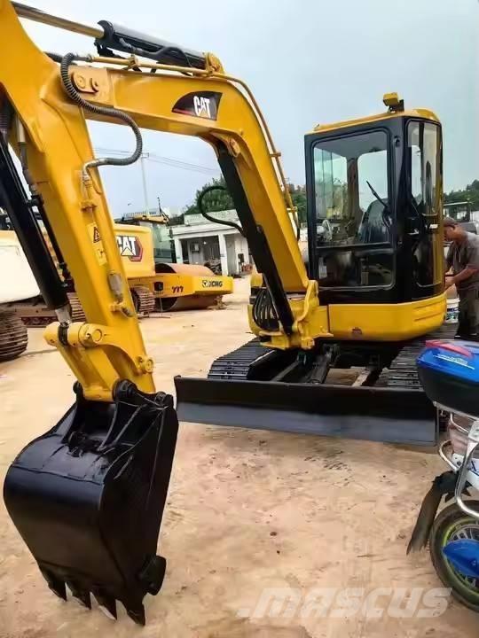 CAT 304 CR Minikoparki