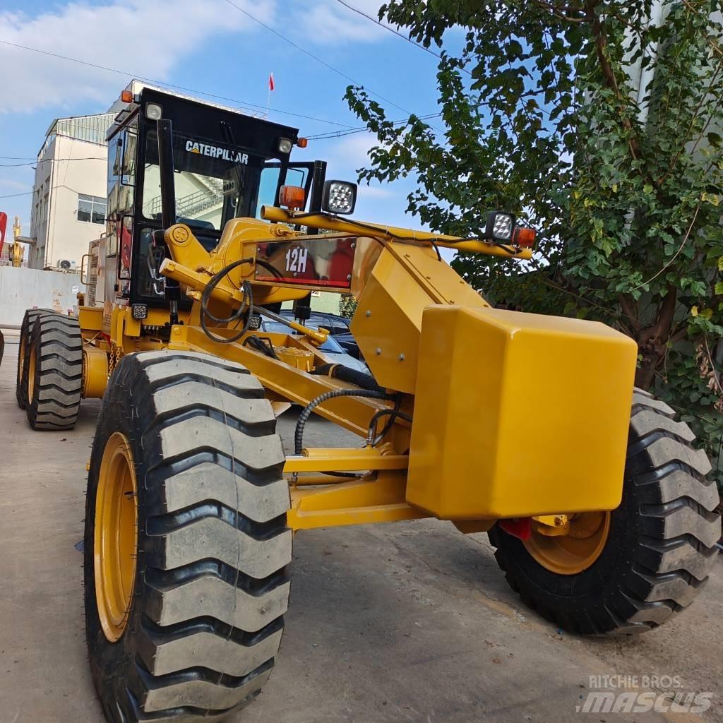 CAT 140 G Równiarki