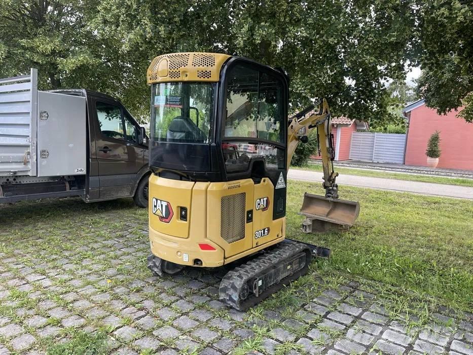 CAT 301.6 Minikoparki