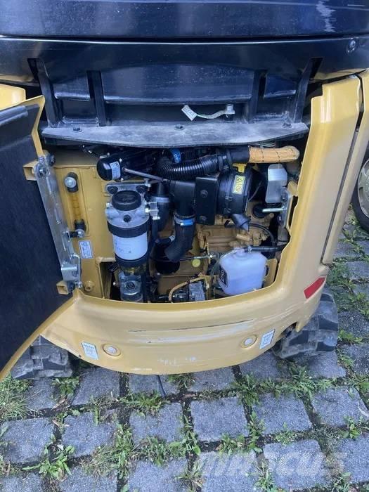 CAT 301.6 Minikoparki