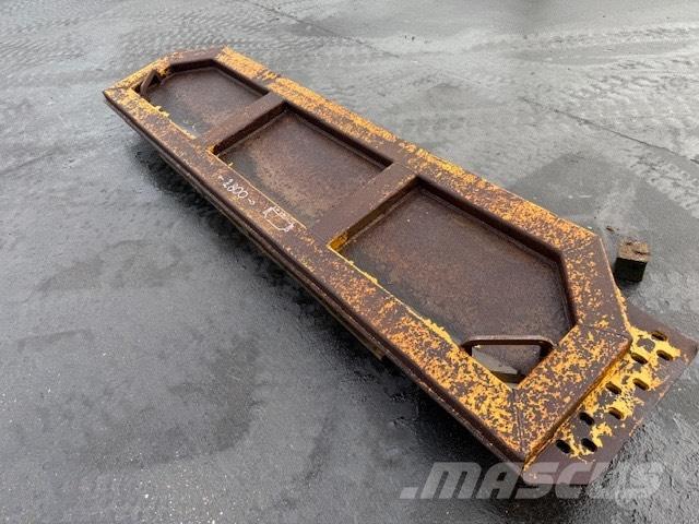 CAT TAILGATE Wozidła przegubowe