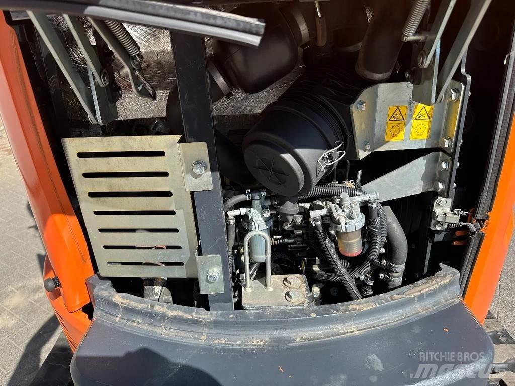 Hitachi ZX26U-6CR Minikoparki