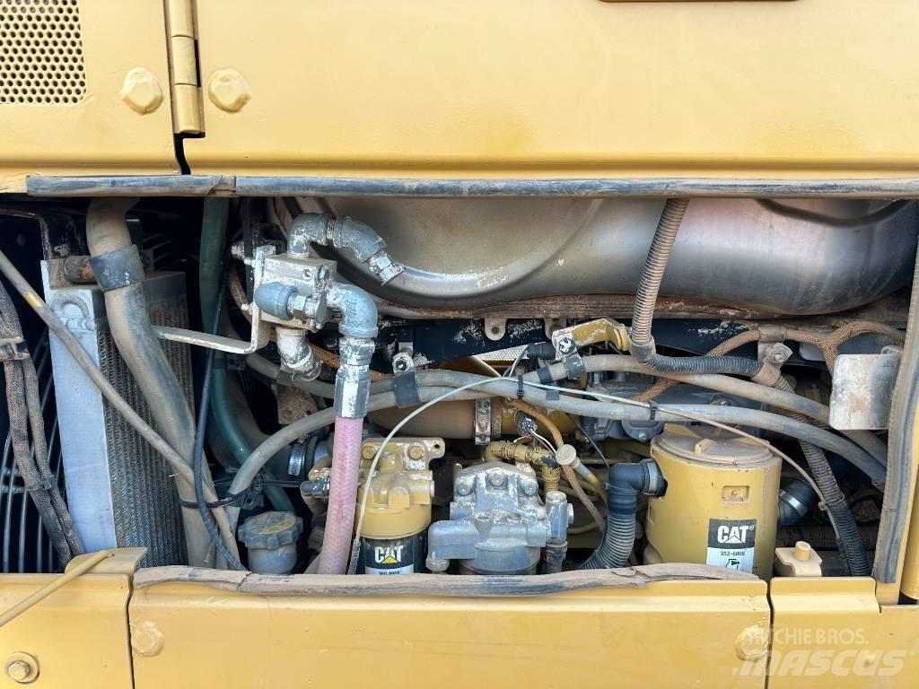 CAT D 6 N XL Spycharki gąsienicowe