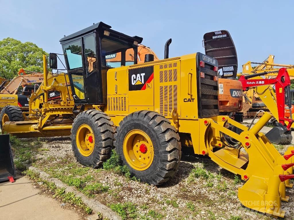 CAT 120 H Równiarki