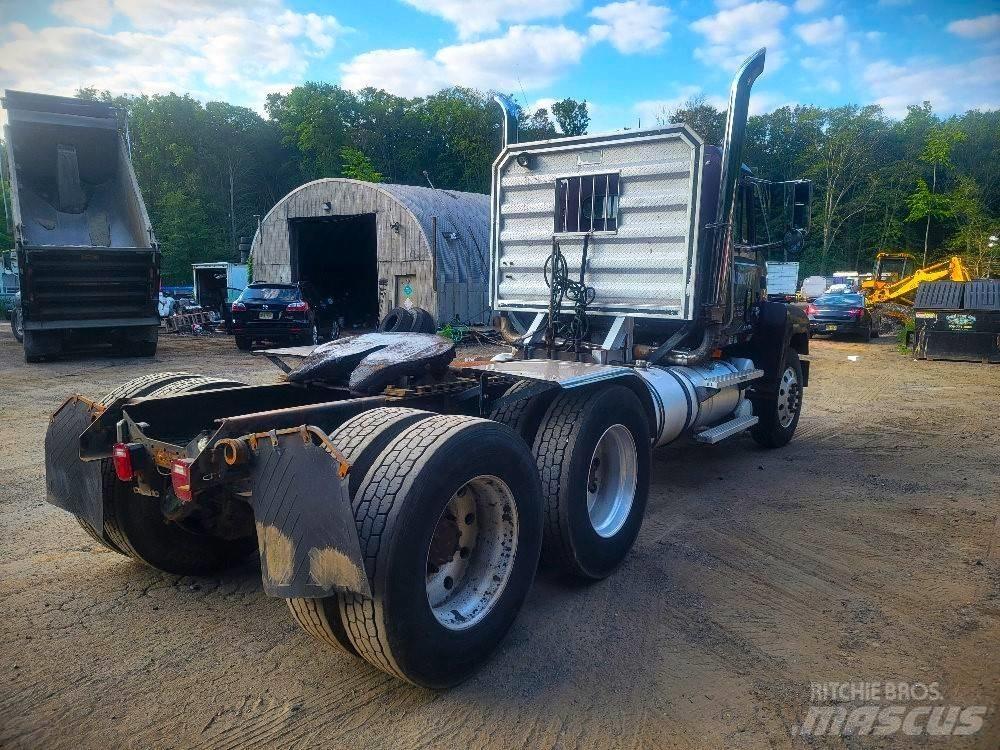 Mack CH 613 Ciągniki siodłowe