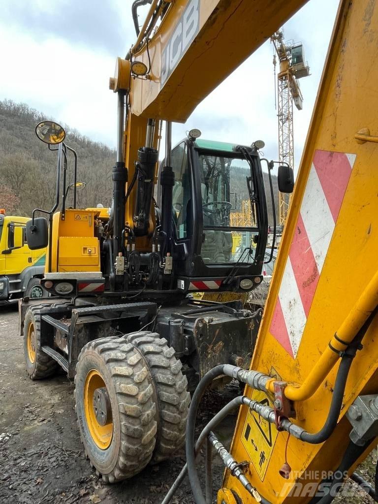 JCB JS 175 W Koparki kołowe