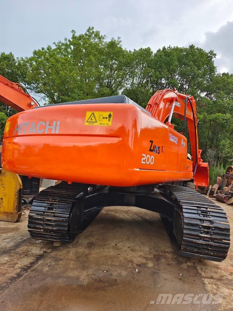 Hitachi EX 200-5 Koparki gąsienicowe