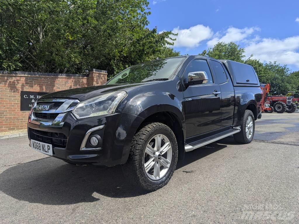 Isuzu D-Max XTR Samochody osobowe