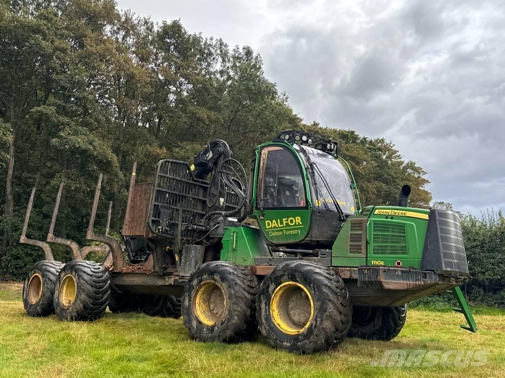 John Deere 1110 E Forwardery