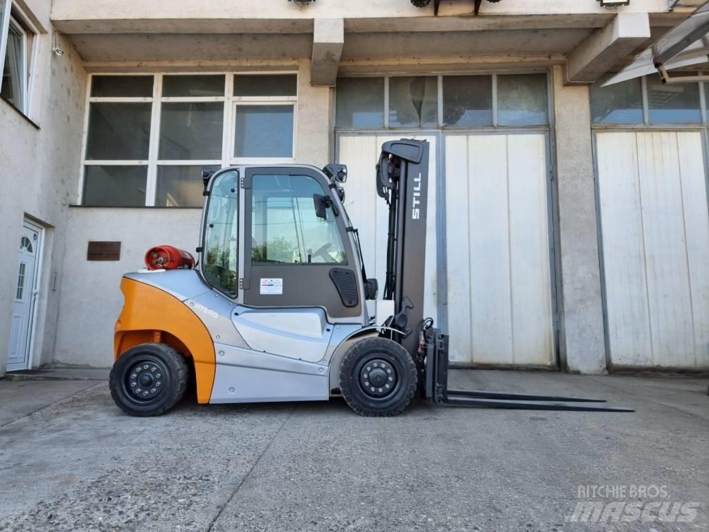 Still RX70-40T Wózki LPG