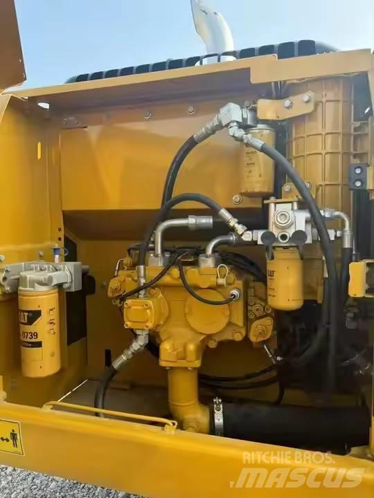 CAT CAT323D2L Midikoparki  7t - 12t