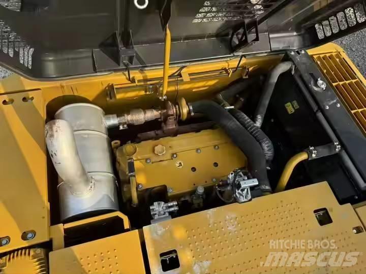CAT CAT323D2L Midikoparki  7t - 12t