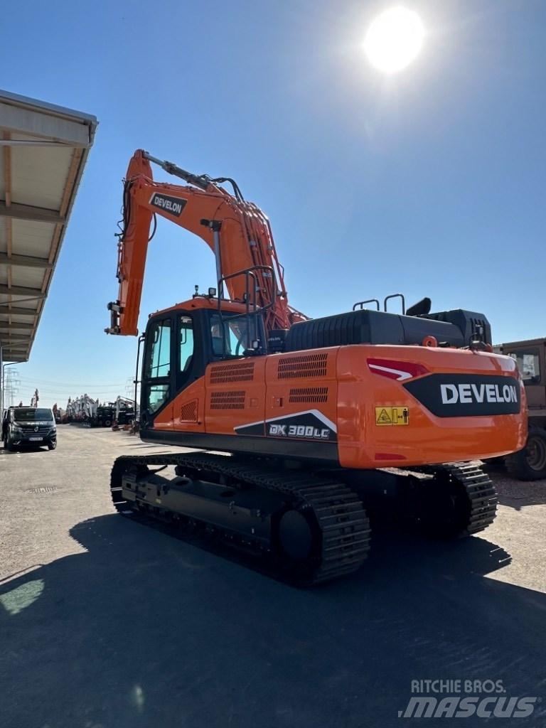 Develon DX300Lc-7 Koparki gąsienicowe