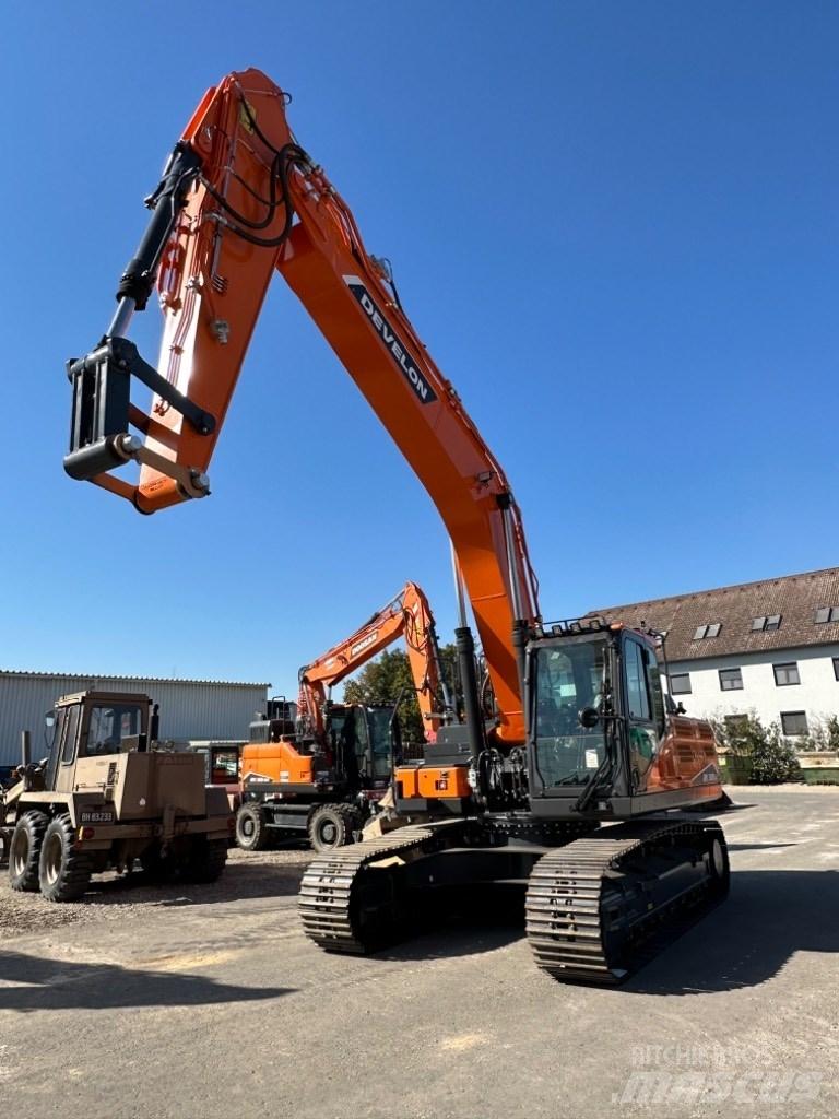 Develon DX300Lc-7 Koparki gąsienicowe