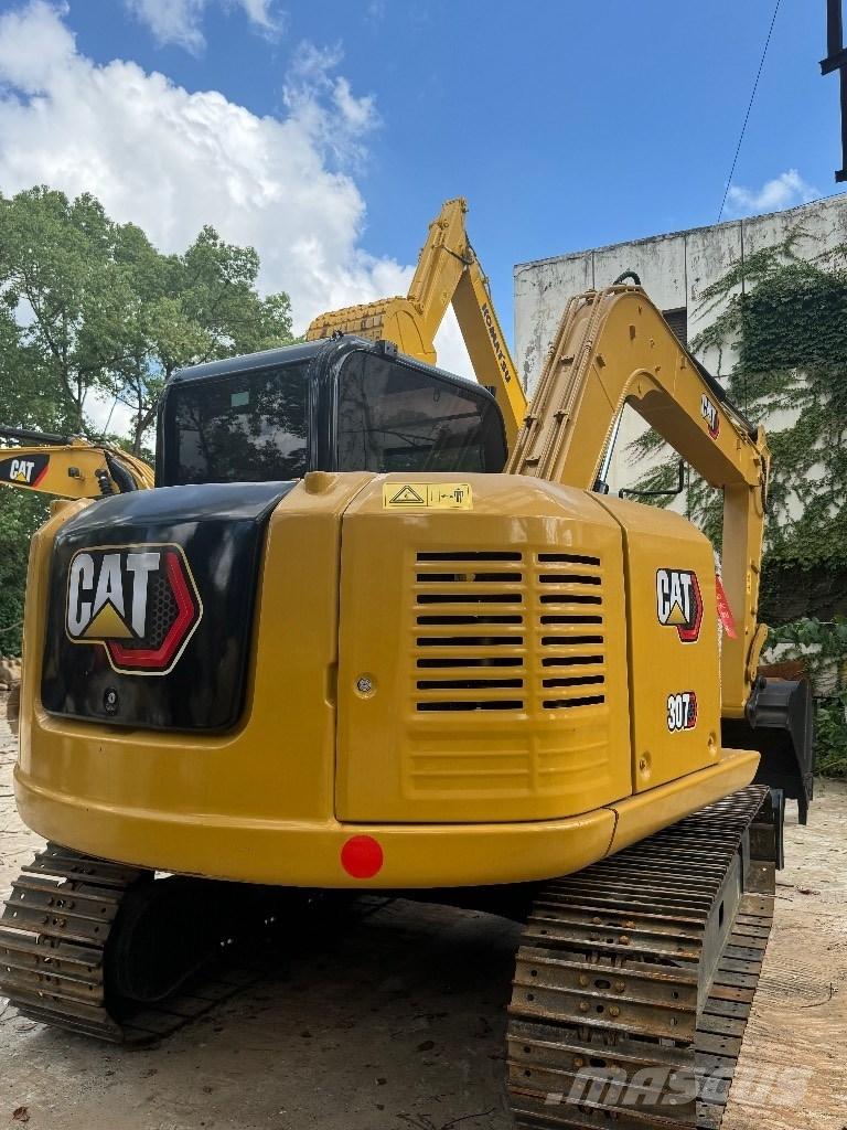 CAT 307 Minikoparki