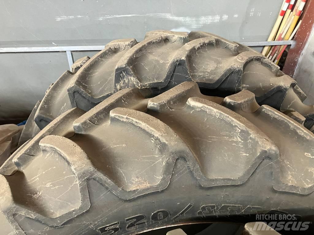  Ukent 520/85R50 Opony, koła i felgi