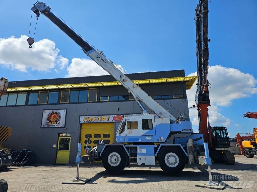Tadano TR250E Żurawie szosowo-terenowe