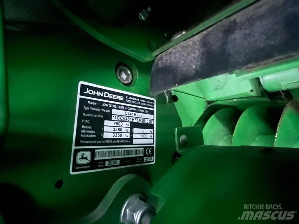 John Deere V451R Prasy zwijające
