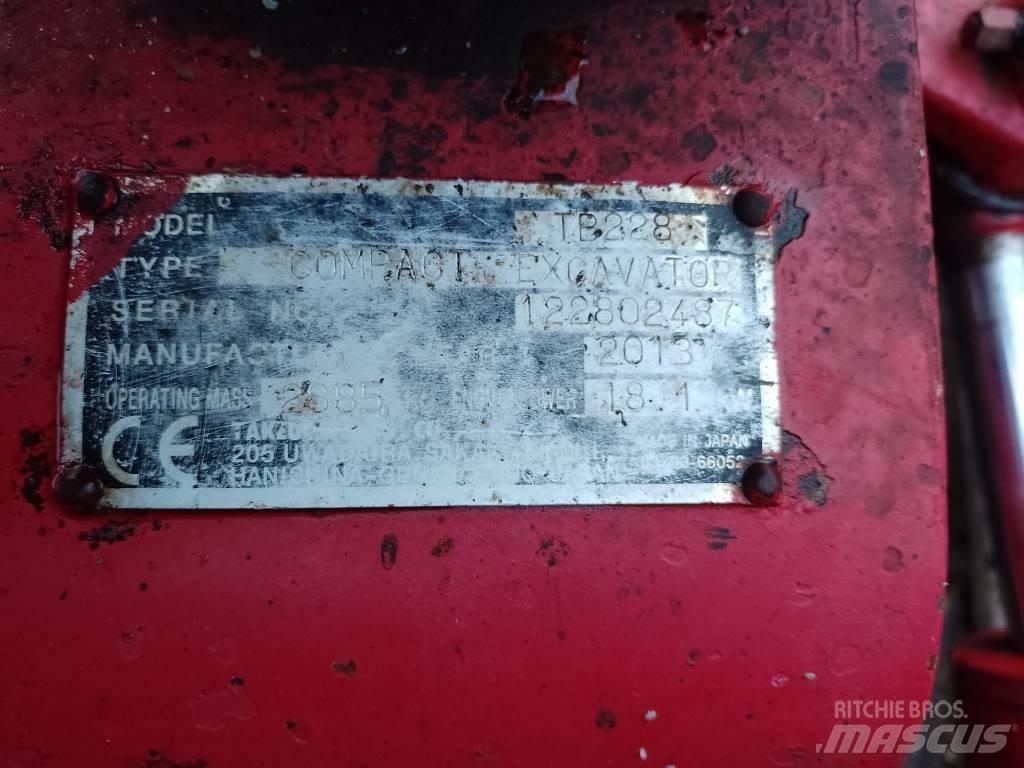 Takeuchi TB228 Minikoparki