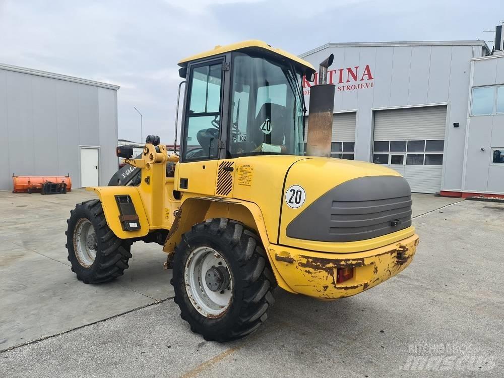 Volvo L 40 B Ładowarki kołowe