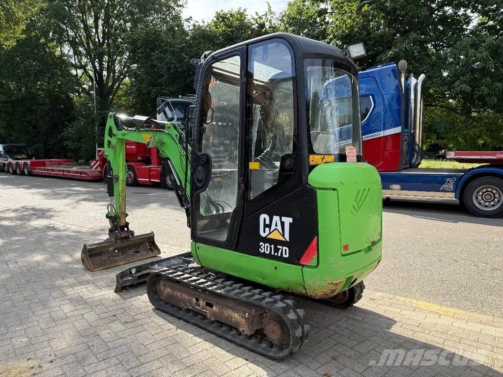 CAT 301.7D Minikoparki