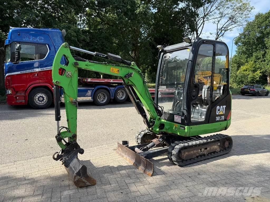 CAT 301.7D Minikoparki